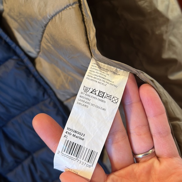 Ultra light jacket - Picture 9 of 10